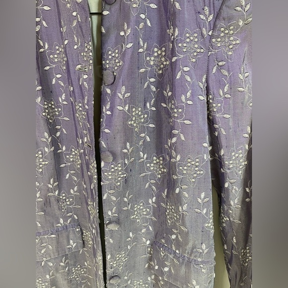 Favourbrook Silk Embroidered Evening Jacket / Coat in Lilac Purple & White, 6 - Picture 6 of 15
